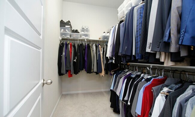 Building Photo - 31611 Lyle Mnr Dr