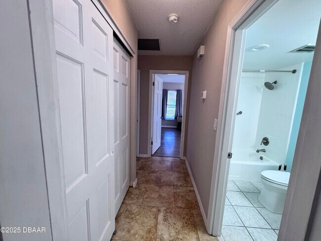 Building Photo - 6 Ocean Cir