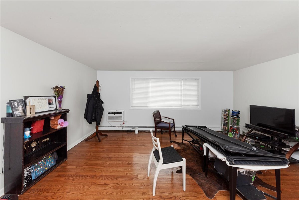 Building Photo - 600 McKinley Ave
