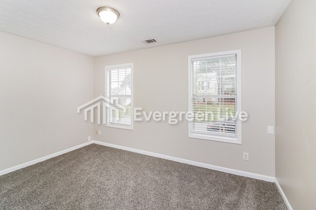 Building Photo - 3774 Cress Way Dr