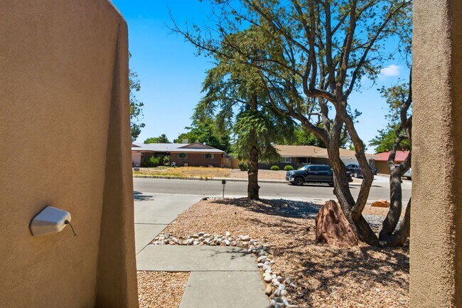 Building Photo - Exceptional Property in the NE Heights