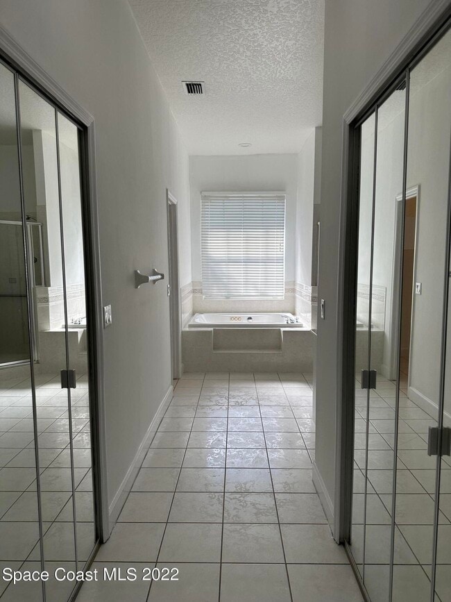 Building Photo - 3408 Heartwood Ln