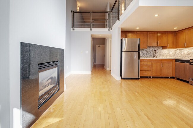 Building Photo - 68 Harriet St