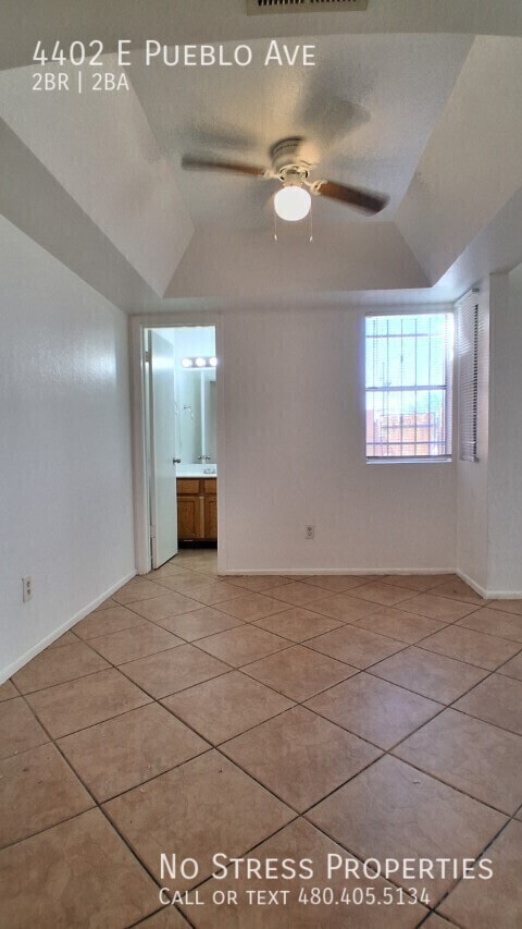 Building Photo - 4402 E Pueblo Ave