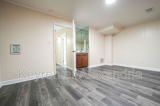 Building Photo - 2134 Langston Blvd.