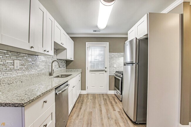 Building Photo - 8208 Connally Dr