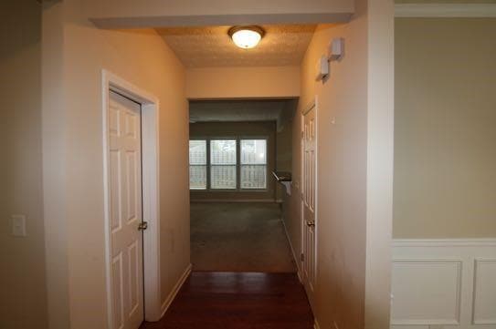 Building Photo - 303 Azalea Loop