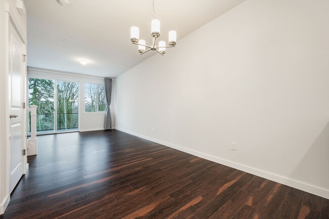 Building Photo - 5903 185th Ct NE