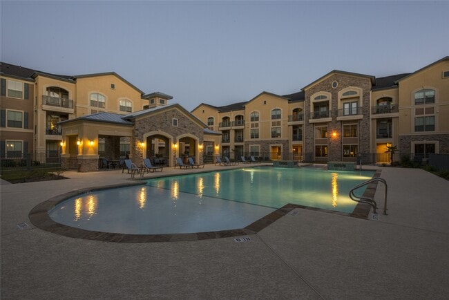 Building Photo - 11821 Cypress Corner Ln