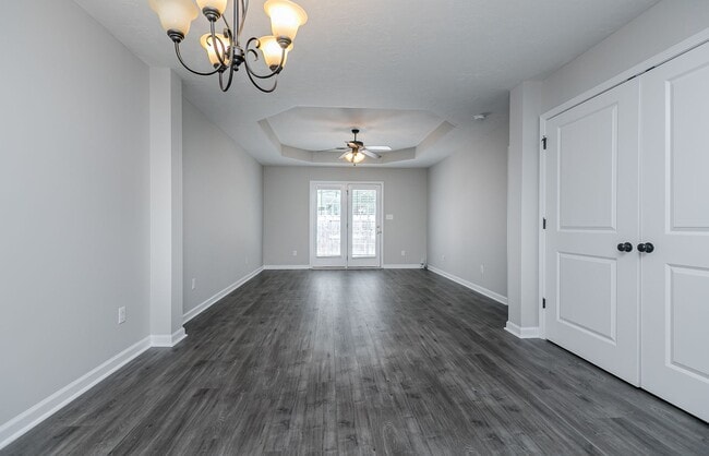 Building Photo - 119 Village Run