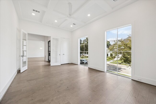 Building Photo - 3735 Tartan Ln