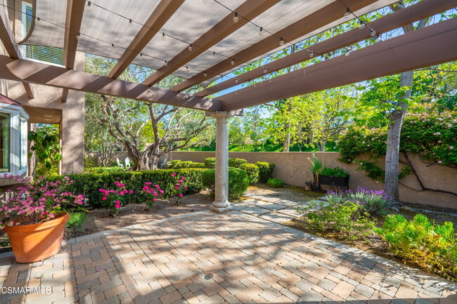 Building Photo - 3801 Mainsail Cir