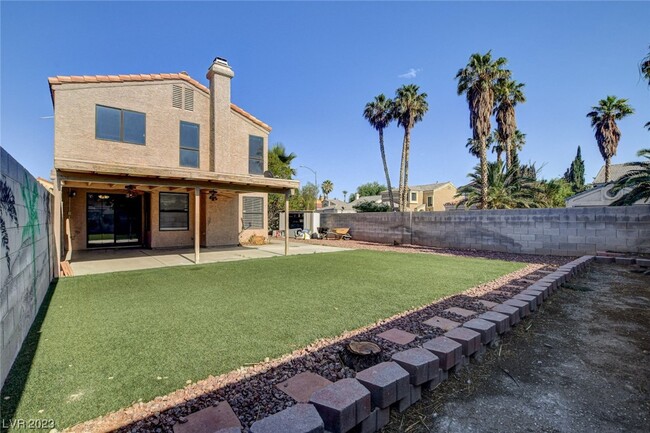 Building Photo - 3928 N Cobble Creek Ct