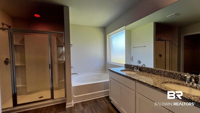 Building Photo - 11207 Elemis Dr