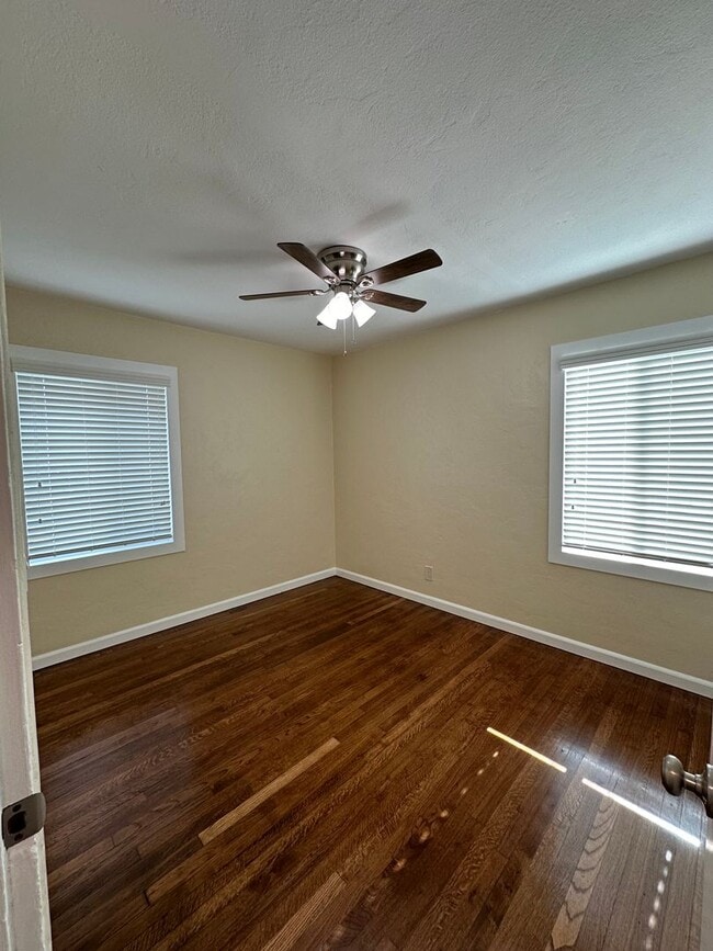 Building Photo - 317 Richfield Ave