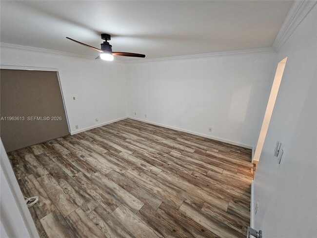 Building Photo - 6575 W Oakland Park Blvd