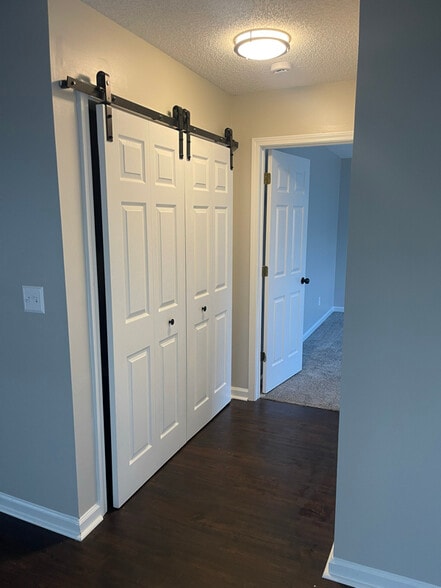 Building Photo - 3583 Brookstone Way