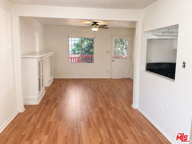 Building Photo - 5966 Benner St
