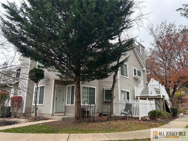 Primary Photo - 45 Stevens Ct