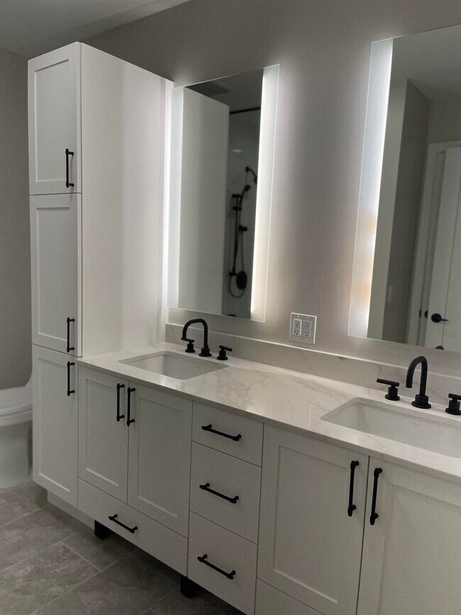 Building Photo - 18 Artisan Dr