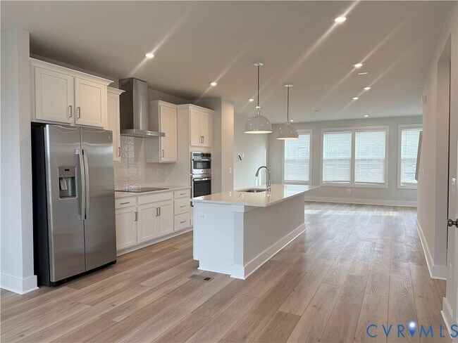 Building Photo - 9440 Alquist St