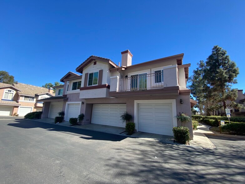 Front area - 11964 Tivoli Park Row