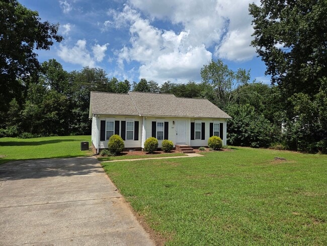 Building Photo - 3699 Lee Moore Rd