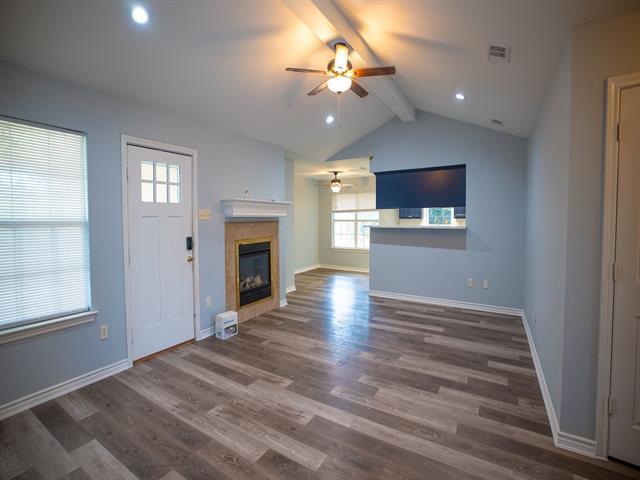 Building Photo - 307 Coral Reef St