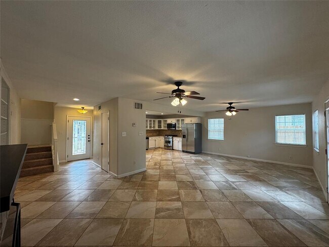 Building Photo - 3619 Summit Bend