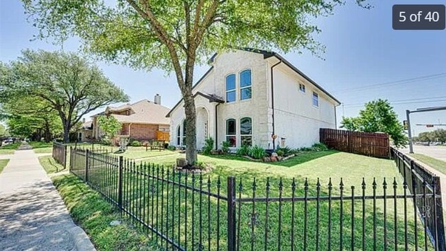 Building Photo - 4460 Junction Dr