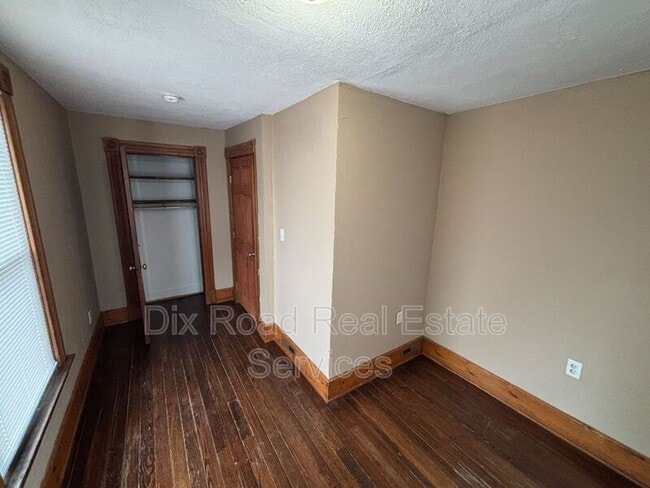 Building Photo - 155 Gordon Ave