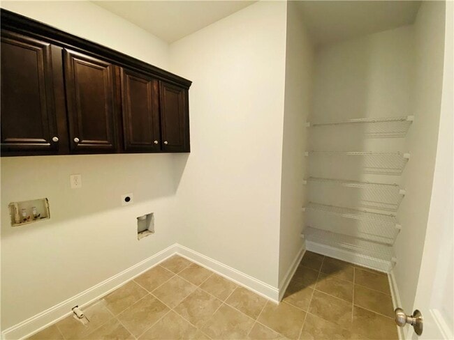 Building Photo - 2480 Scarlet Maple Alley