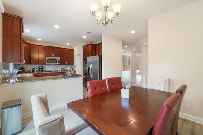 Building Photo - *Luxury, 4-level Broadlands town home zoned for the most desired schools in Ashburn (Mill Run/Eag...