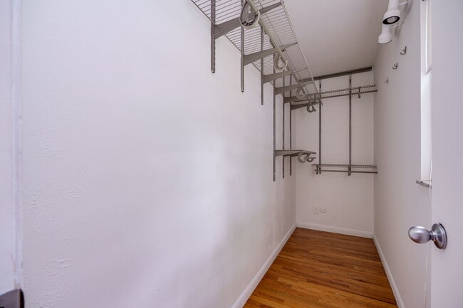 Building Photo - 5781 King Arthur Dr