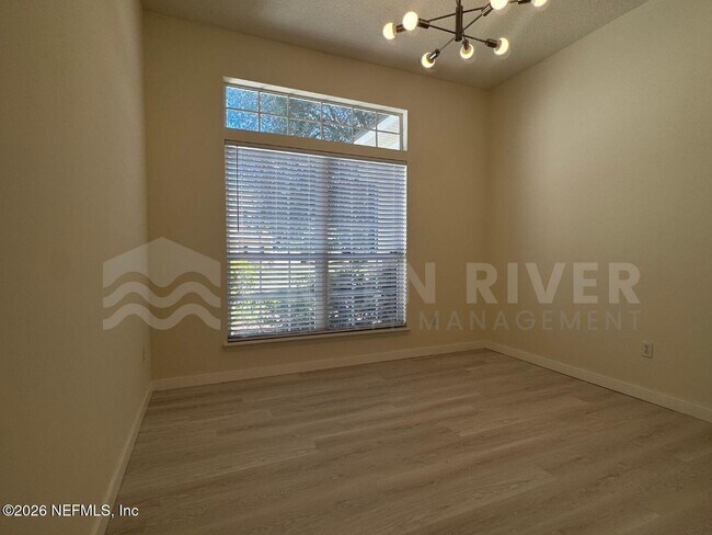 Building Photo - 3176 Tower Oaks Dr