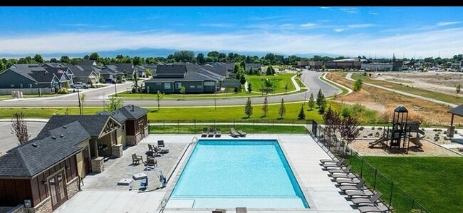 Building Photo - Luxury Gated Townhome in Star – Available Soon! No Shared walls!