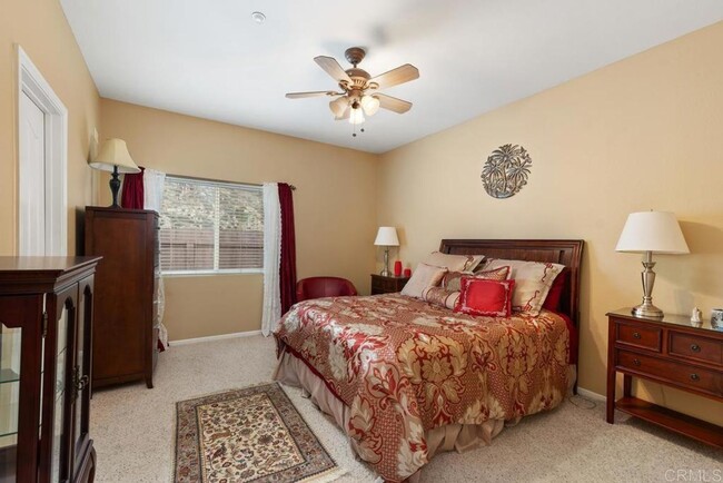 Building Photo - BEAUTIFUL 4BR/3BA home in SINGING HILLS VI...