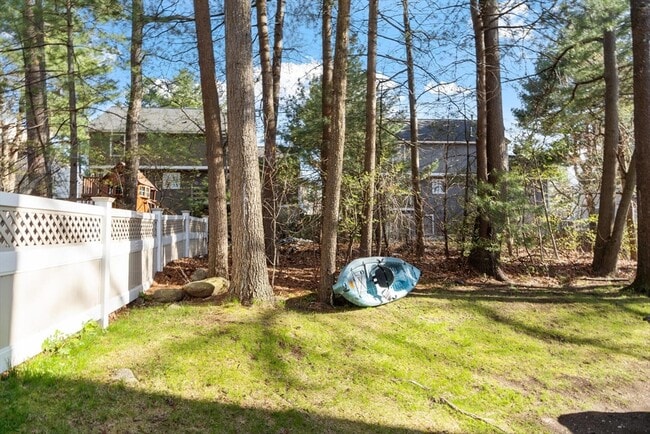 Building Photo - 270 Littleton Rd