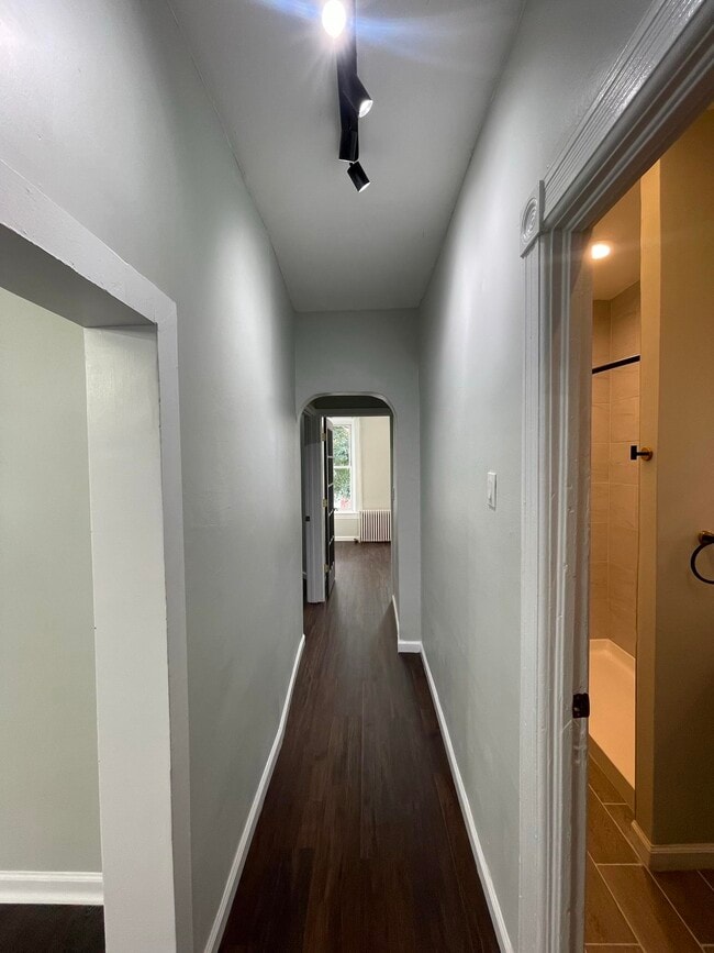 Building Photo - 298 New York Ave