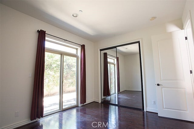 Building Photo - 2621 Carnegie Ln