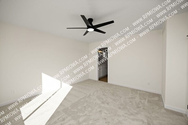 Building Photo - 209 12th Ct NW
