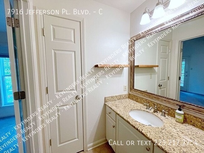 Building Photo - 7916 Jefferson Pl Blvd