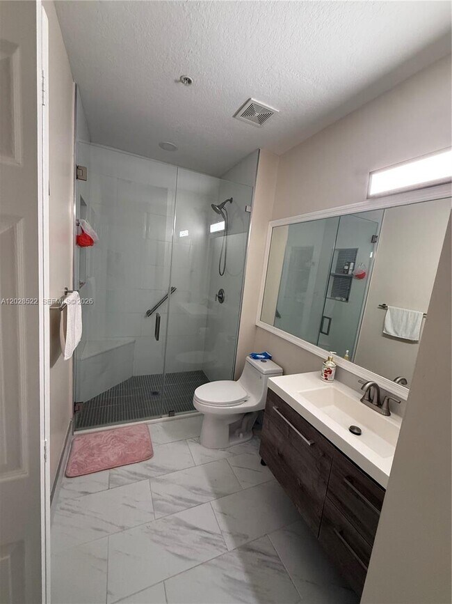 Building Photo - 4704 SW 160th Ave
