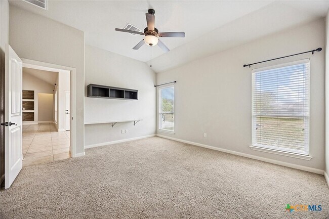 Building Photo - 249 Legacy Hills