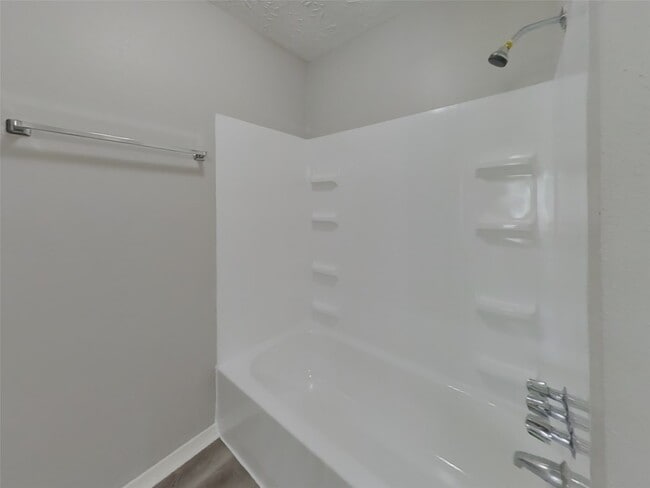 Building Photo - 15243 Bedford Glen Dr