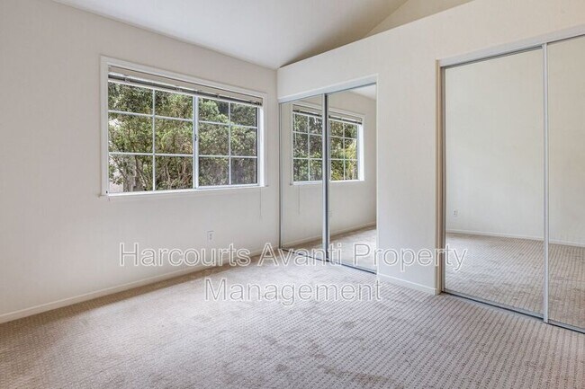 Building Photo - 12507 El Camino Real