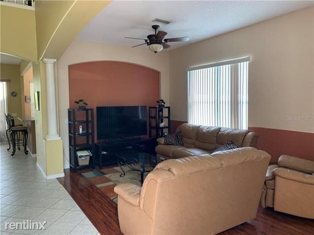 Building Photo - 3 br, 2 bath House - 6223 Tupelo Trl