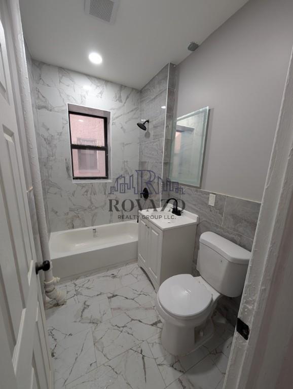 Building Photo - 160 Ellis Ave