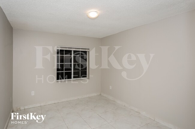 Building Photo - 13710 SW 181st Terrace