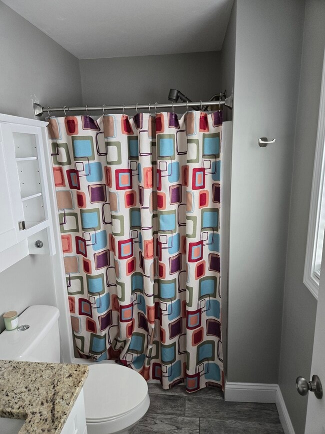 Building Photo - 182 Danielle Dr